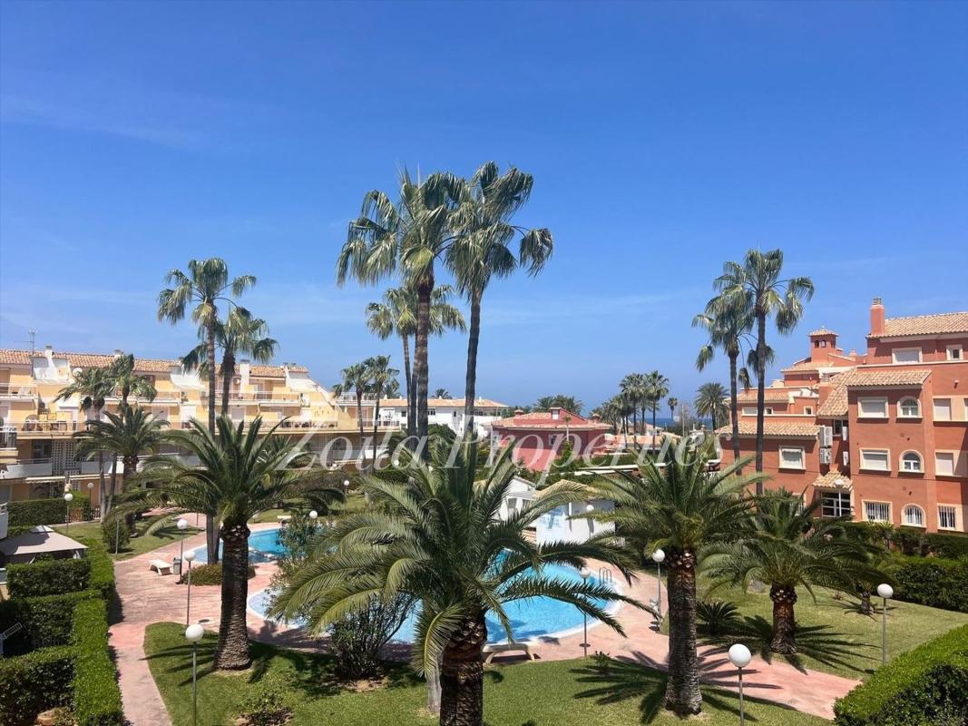 Продажа пентхауса на Ático en Les Bassetes-El Marjal, Denia, Дения photo 1