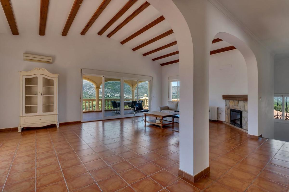 Sale of independent chalet in Casa o chalet en Orba, Orba
photo 2