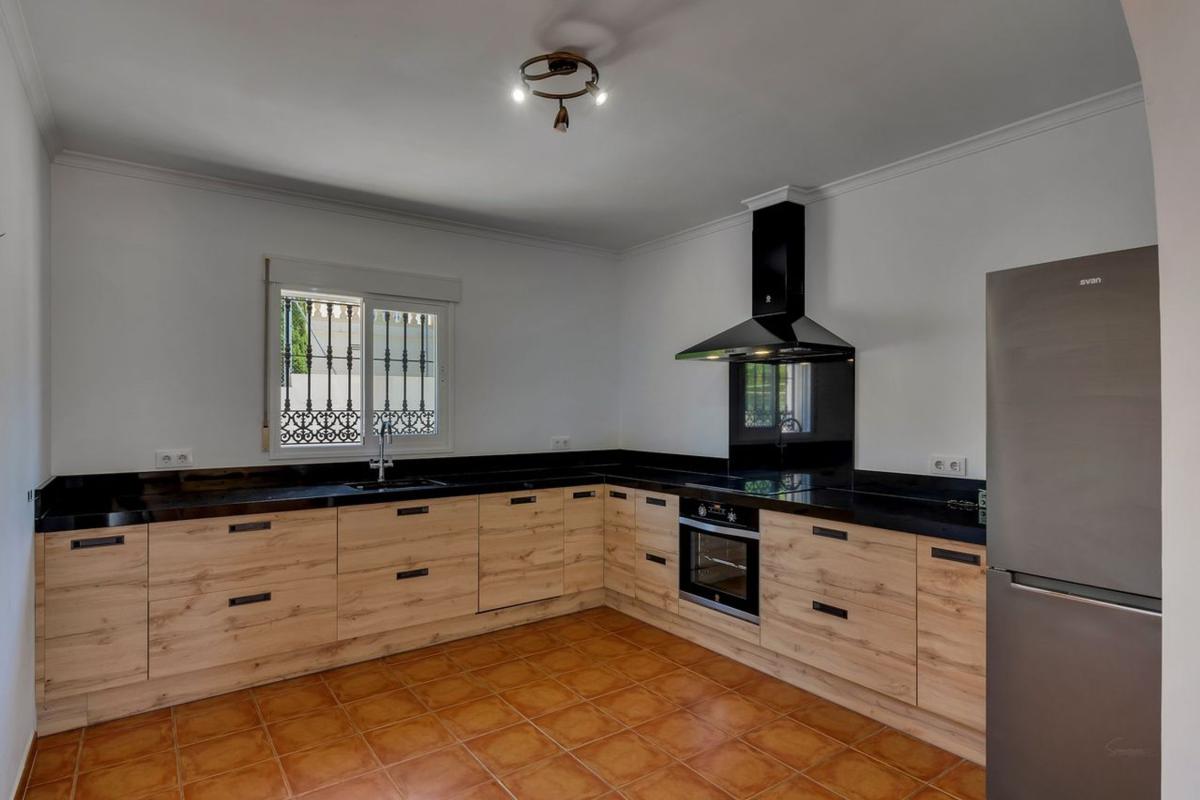 Sale of independent chalet in Casa o chalet en Orba, Orba
photo 5