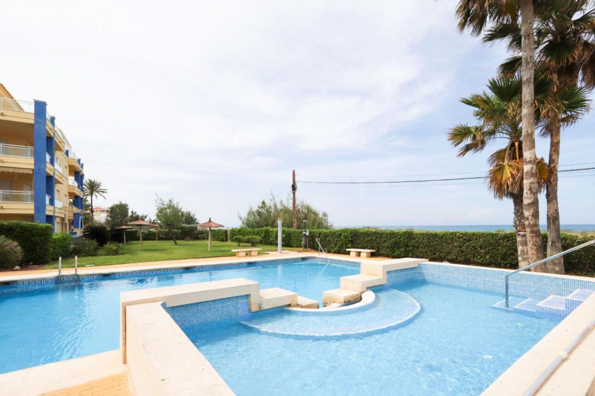 Sprzedaż mieszkania w Piso en Les Bovetes-La Felicidad, Denia, Dénia
photo 1