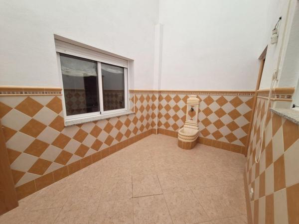 Casa o chalet independiente en Calle Ancha, Algueña thumbnail 1
