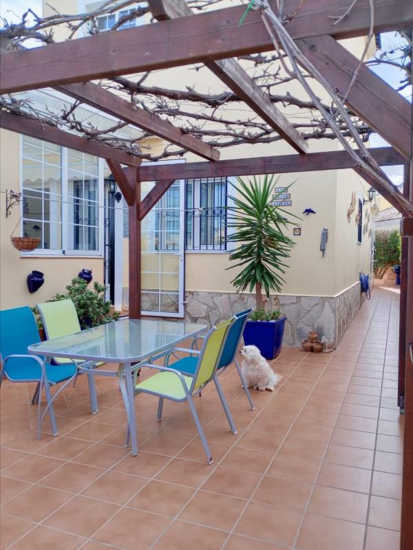 Properties for sale and rent in Spain photo 3
