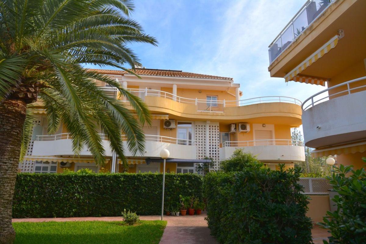 Продажа пентхауса на  Ático en Les Bassetes-El Marjal, Denia, Дения photo 2