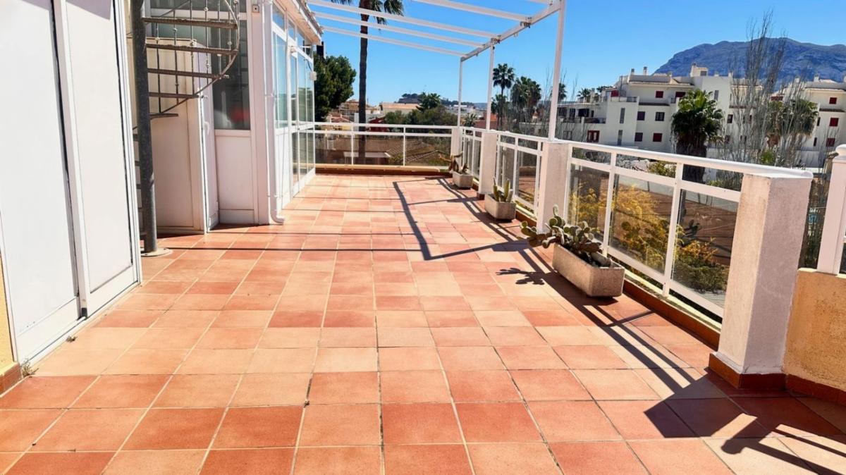 Sprzedaż mieszkania w Piso en Calle Palometa, Les Bassetes-El Marjal, Denia, Dénia
photo 1