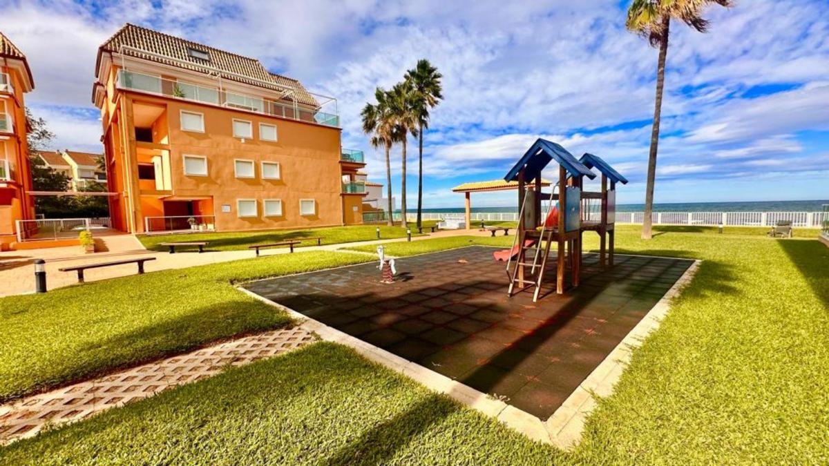 Venta de piso en Piso en L'Almadrava-L'Estanyò, Denia, Denia
 photo 3