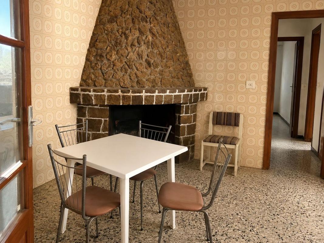 Недвижимость на продажу и в аренду в Испании photo 1