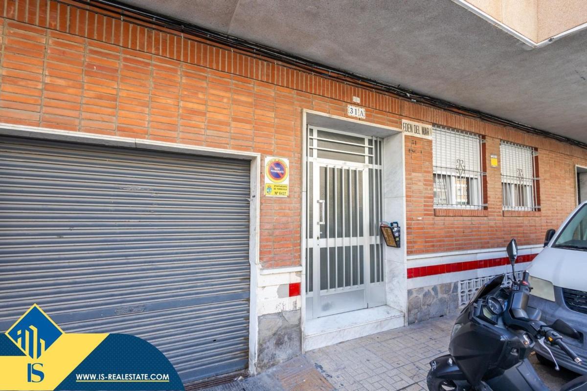 Sale of apartment in Piso en El Acequión, Torrevieja, Torrevieja
photo 3