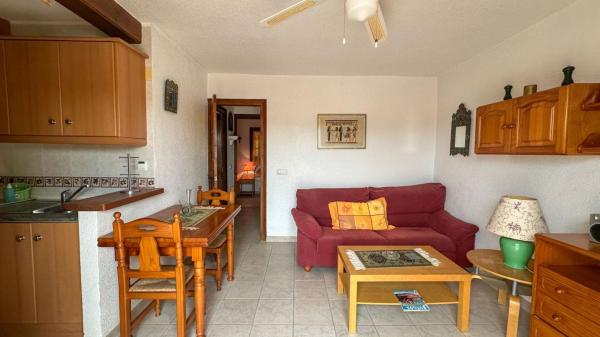 Chalet adosado en Zona Lago - Los Almendros, Orihuela photo 4