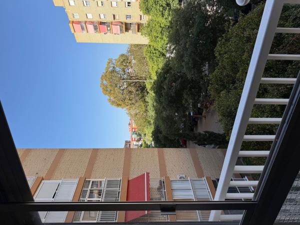Venta de piso en Piso en Calle Metge Pedro Herrero, 19, Alipark, Alicante / Alacant, Alicante / Alacant
 photo 1