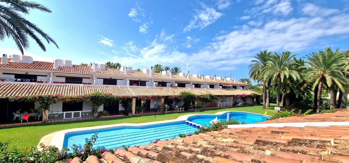 Properties for sale and rent in Spain photo 4