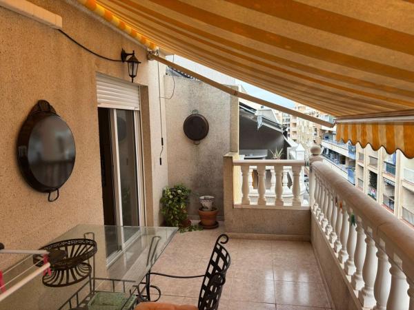 Ático en venta en  Ático en Calle Vicente Blasco Ibáñez, 146, Playa del Cura, Torrevieja, Torrevieja photo 2