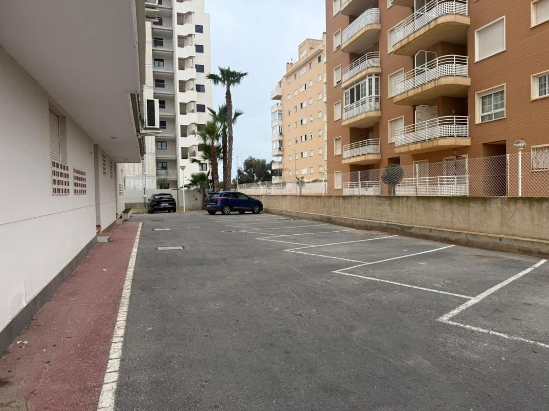 Venta de piso en Piso en Calle Ingeniero Juan Garcia, 76, Puerto Deportivo, Guardamar del Segura, Guardamar del Segura
photo 2