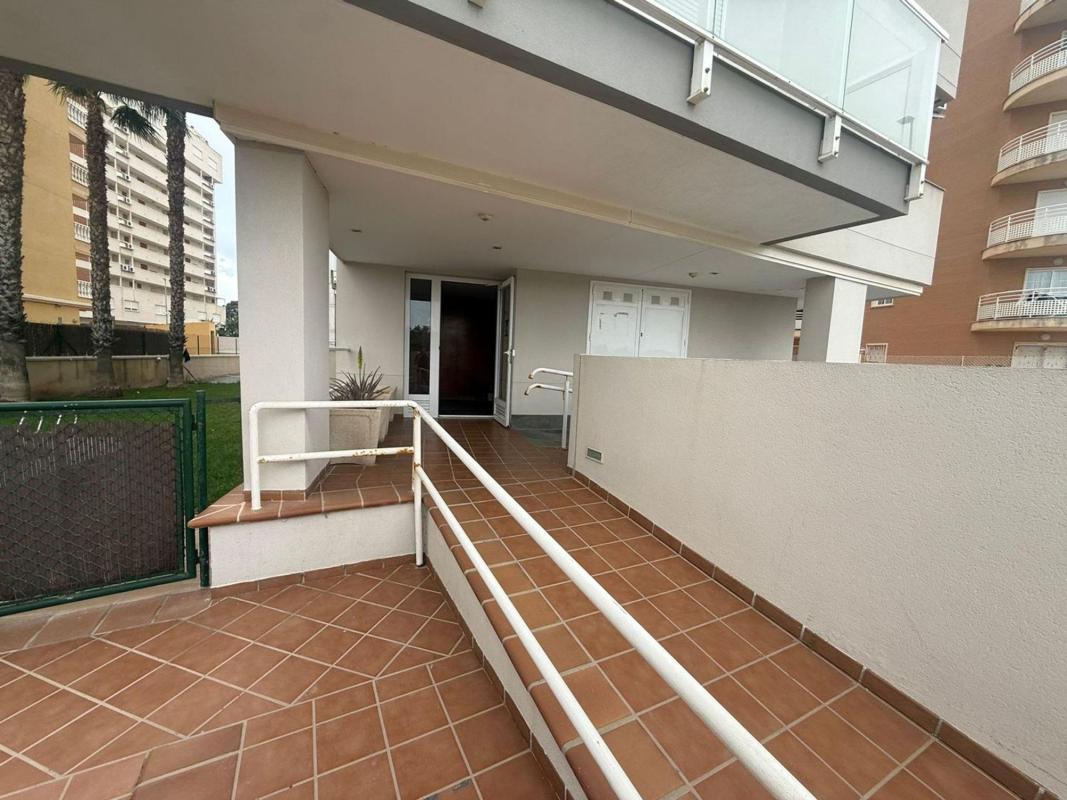 Venta de piso en Piso en Calle Ingeniero Juan Garcia, 76, Puerto Deportivo, Guardamar del Segura, Guardamar del Segura
photo 3