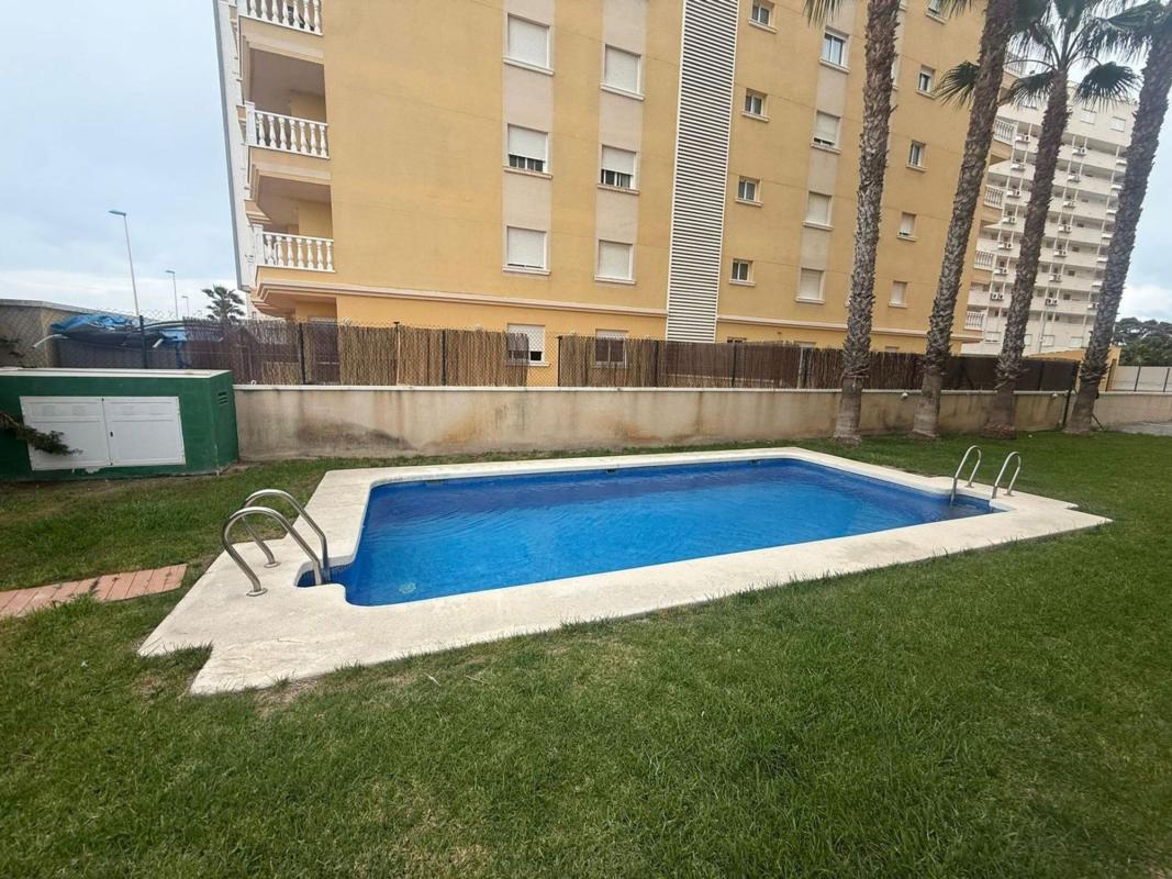 Venta de piso en Piso en Calle Ingeniero Juan Garcia, 76, Puerto Deportivo, Guardamar del Segura, Guardamar del Segura
photo 5