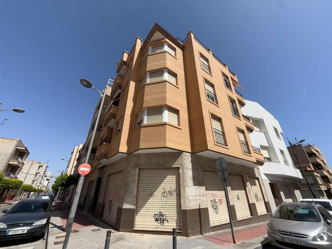 Продажа квартиры на Piso en Calle Sant Pere, 69, Zona Pueblo, Guardamar del Segura, Гуардамар-дель-Сегура
photo 1
