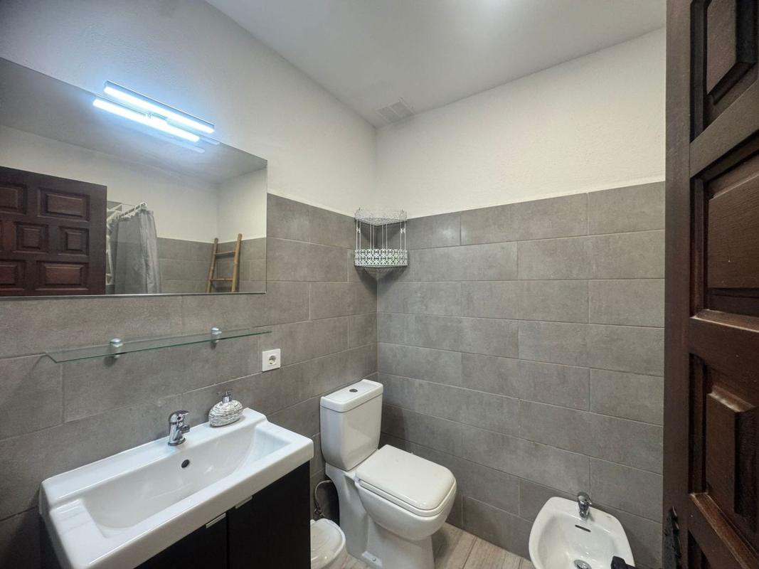Properties for sale and rent in Spain photo 5