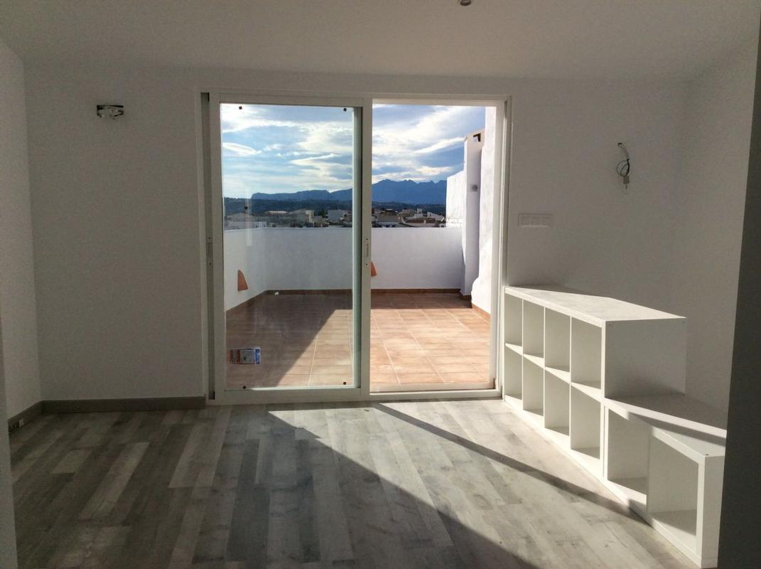 Properties for sale and rent in Spain photo 5