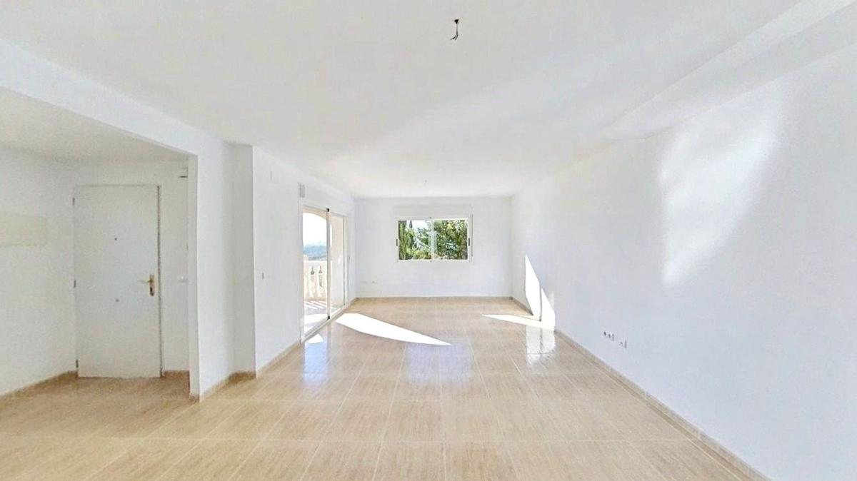Недвижимость на продажу и в аренду в Испании photo 3