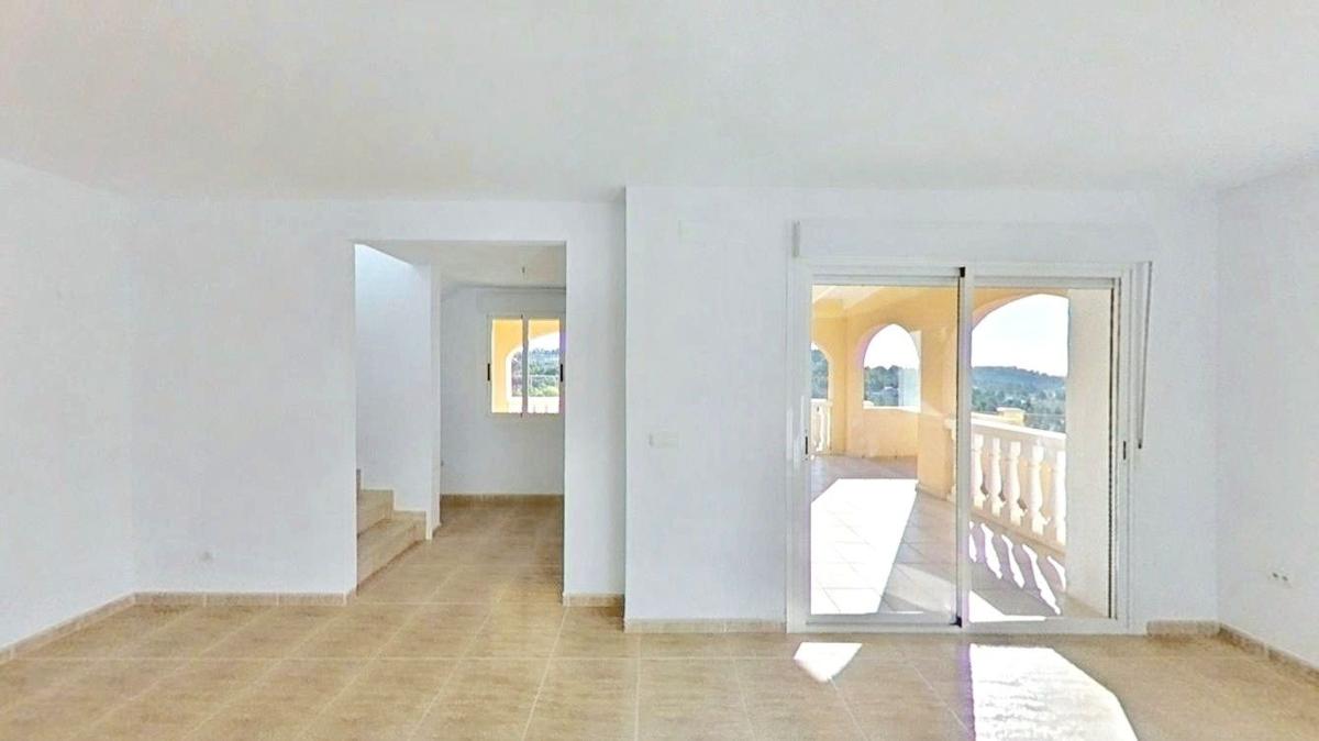 Недвижимость на продажу и в аренду в Испании photo 5
