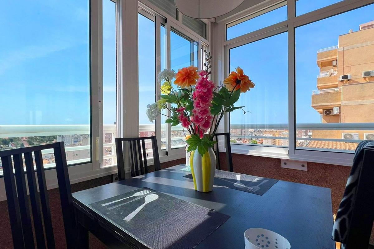 Продажа квартиры на Piso en Calle Joven Trinidad, Nueva Torrevieja, Torrevieja, Торревьеха
 photo 3