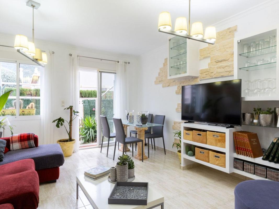 Properties for sale and rent in Spain photo 5