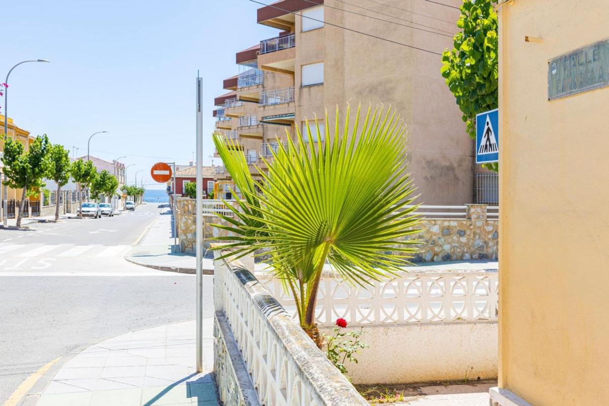 Продажа отдельного шале в  Casa o chalet en Calle Maria Auxiliadora, 7, Torre de la Horadada, Pilar de la Horadada, Пилар де ла Орадада photo 2