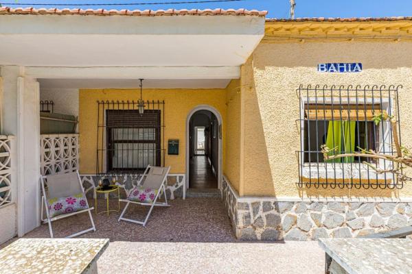 Chalet wolnostojący na sprzedaż w  Casa o chalet en Calle Maria Auxiliadora, 7, Torre de la Horadada, Pilar de la Horadada, Pilar de la Horadada photo 3