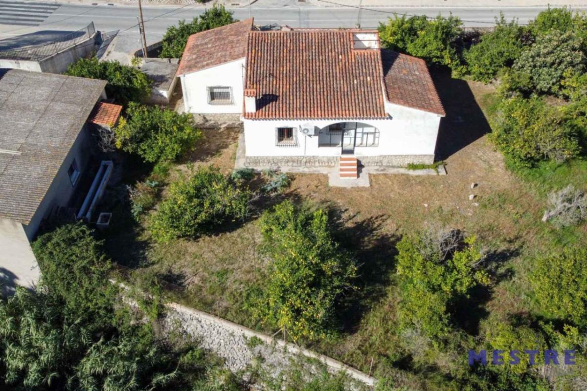 Недвижимость на продажу и в аренду в Испании photo 1