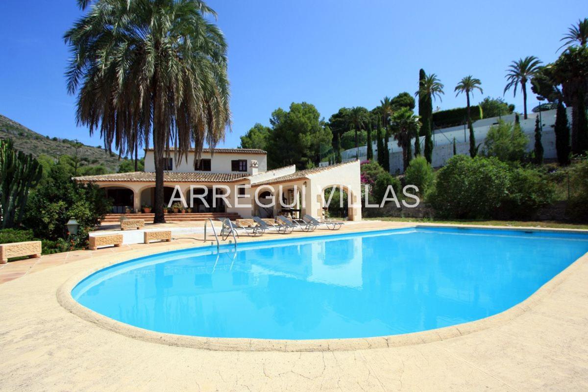 Propiedades en venta y alquiler en España photo 3