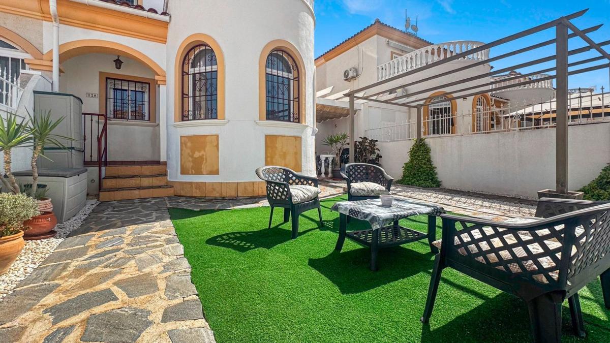 Propiedades en venta y alquiler en España photo 1