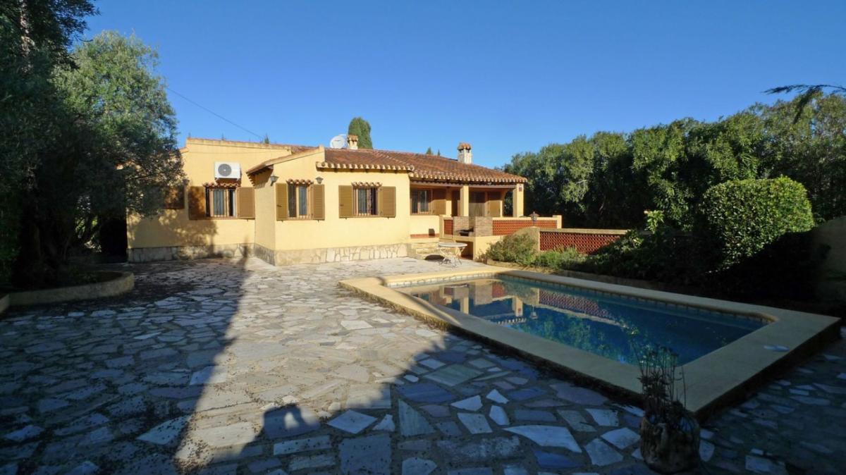 Продажа отдельного шале в Casa o chalet en Orba, Орба photo 1