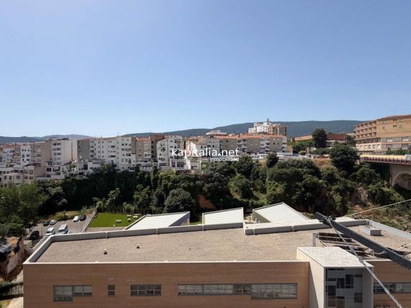 Venta de piso en Piso en Barri Eixample, Alcoy / Alcoi, Alcoy / Alcoi
 photo 1