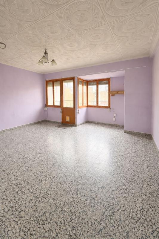 Venta de piso en Piso en Plaza de la Misericordia, San Antón, Alicante / Alacant, Alicante / Alacant
photo 1
