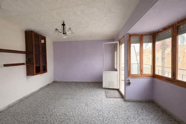 Venta de piso en Piso en Plaza de la Misericordia, San Antón, Alicante / Alacant, Alicante / Alacant
thumbnail 1