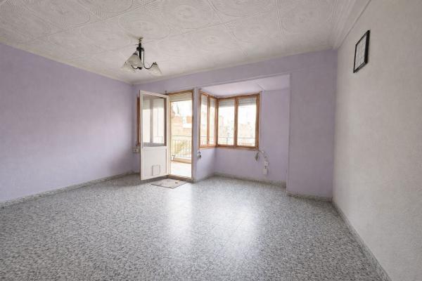 Venta de piso en Piso en Plaza de la Misericordia, San Antón, Alicante / Alacant, Alicante / Alacant
thumbnail 2
