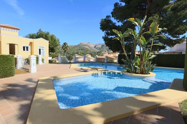 Chalet pareado en La Sella, Pedreguer photo 2