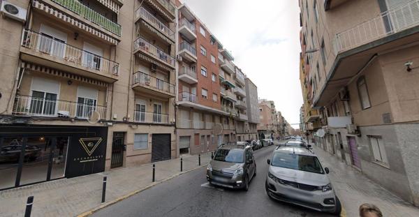 Venta de piso en Piso en Calle Antonio Pascual Quiles, Pont Nou-Corazón de Jesús, Elche / Elx, Elche / Elx
 photo 2