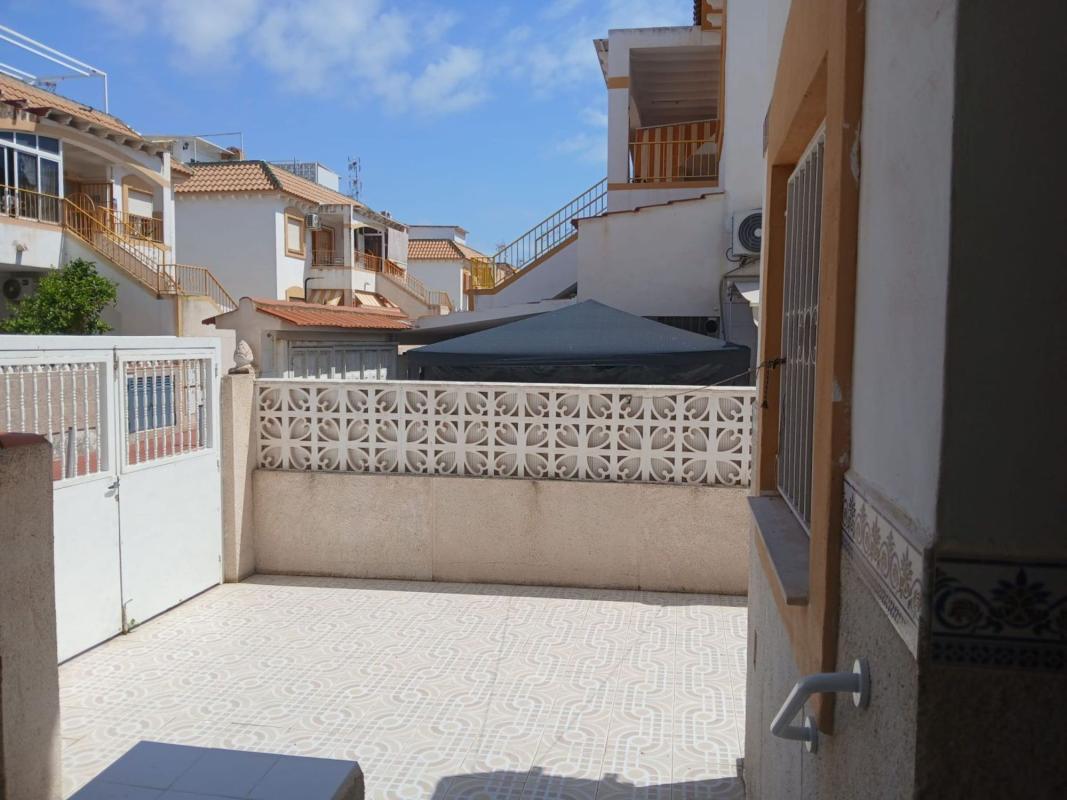 Sale of independent chalet in Casa o chalet en Residencial Parque de las Naciones, La Siesta - El Salado - Torreta, Torrevieja, Torrevieja
 photo 4