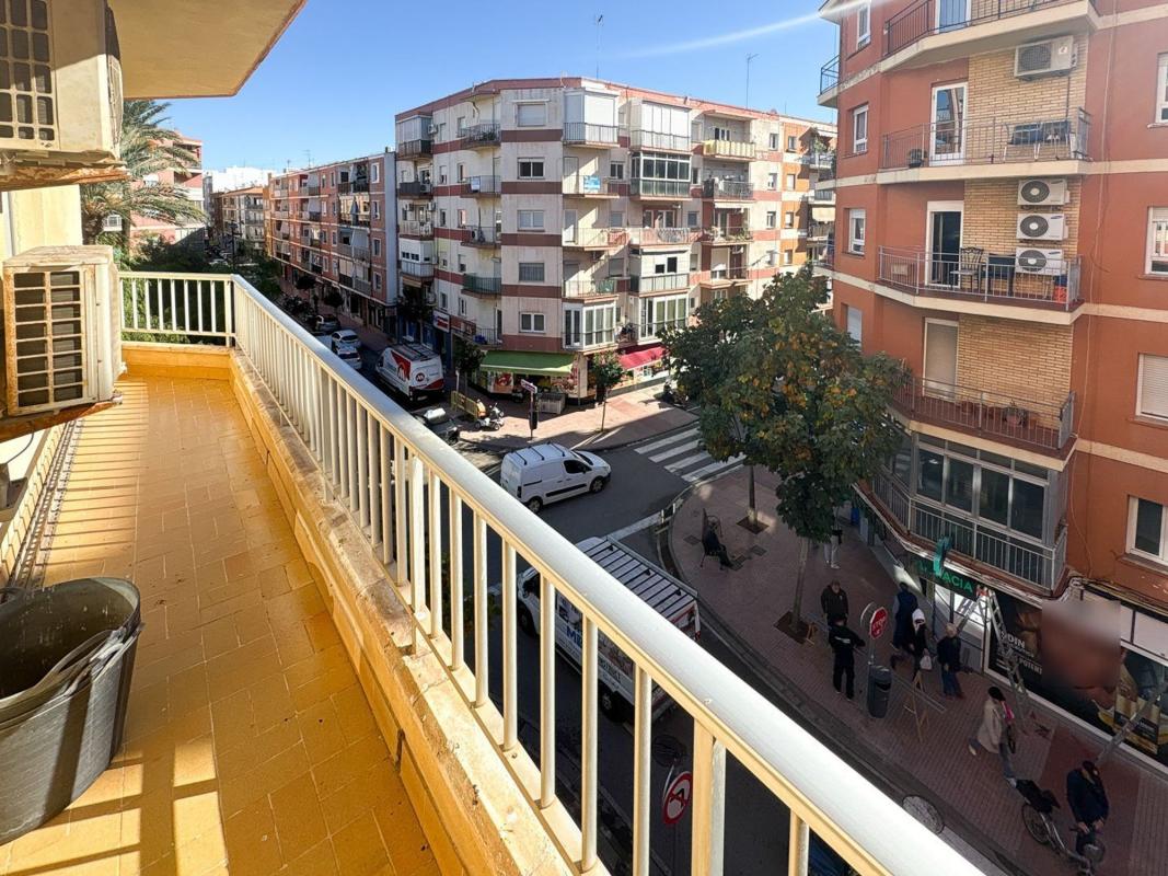 Sale of apartment in Piso en Centro Urbano, Denia, Denia
photo 3