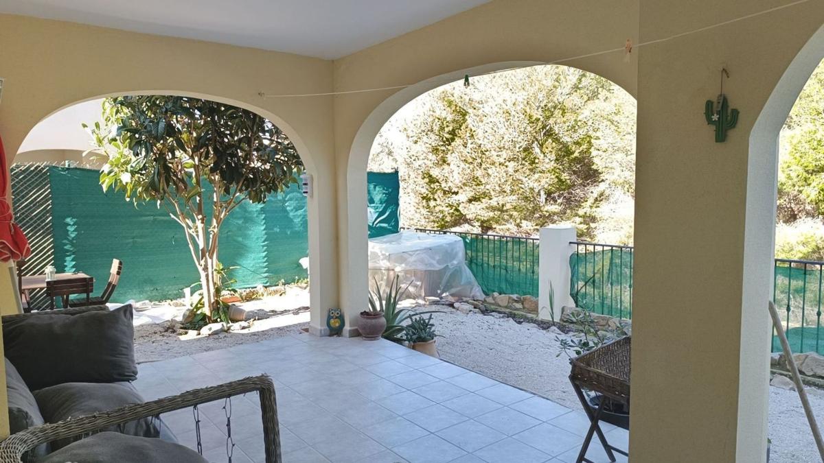 Venta de chalet adosado en Chalet adosado en Cometa-Carrió, Calpe , Calpe photo 5
