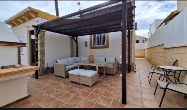 Chalet adosado en Casco urbano, Polop photo 1