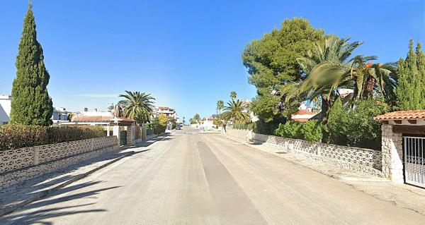Chalet adosado en Calle Falua s/n, Les Bassetes-El Marjal, Denia photo 2