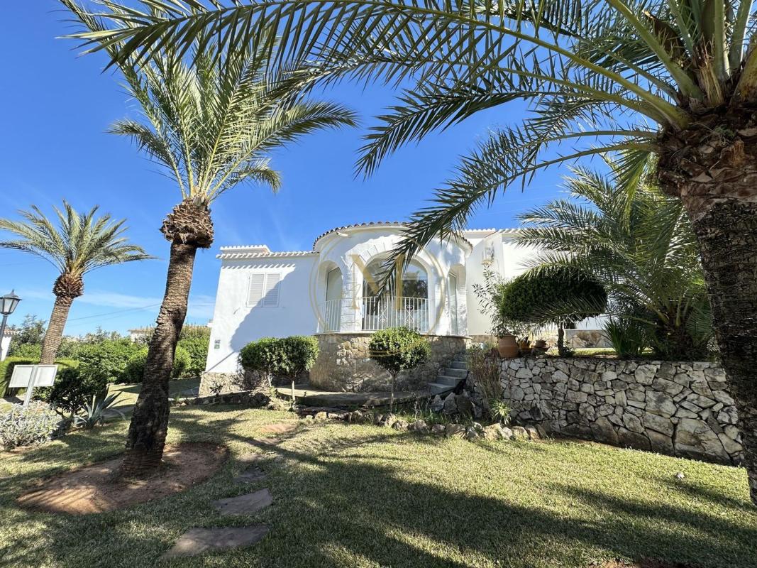 Properties for sale and rent in Spain photo 1