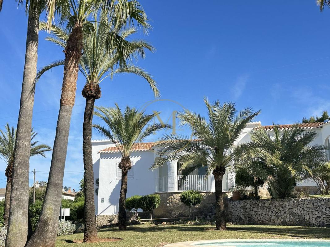 Properties for sale and rent in Spain photo 2