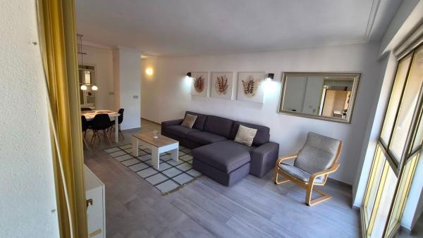 Venta de piso en Piso en Centro - Muelle Pesquero, Torrevieja, Torrevieja
 photo 1