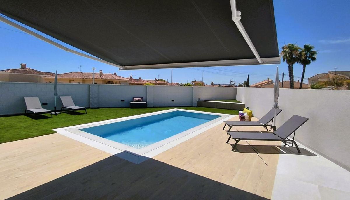 Properties for sale and rent in Spain photo 4