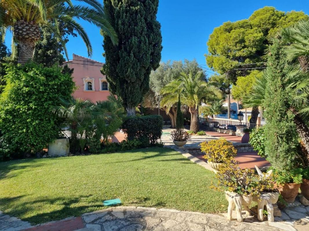 Sprzedaż niezależnego domku jednorodzinnego w Casa o chalet en Vistahermosa, Alicante / Alacant, Alicante / Alacant photo 4