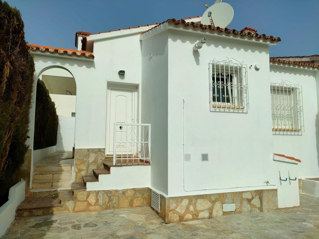 Propiedades en venta y alquiler en España photo 3