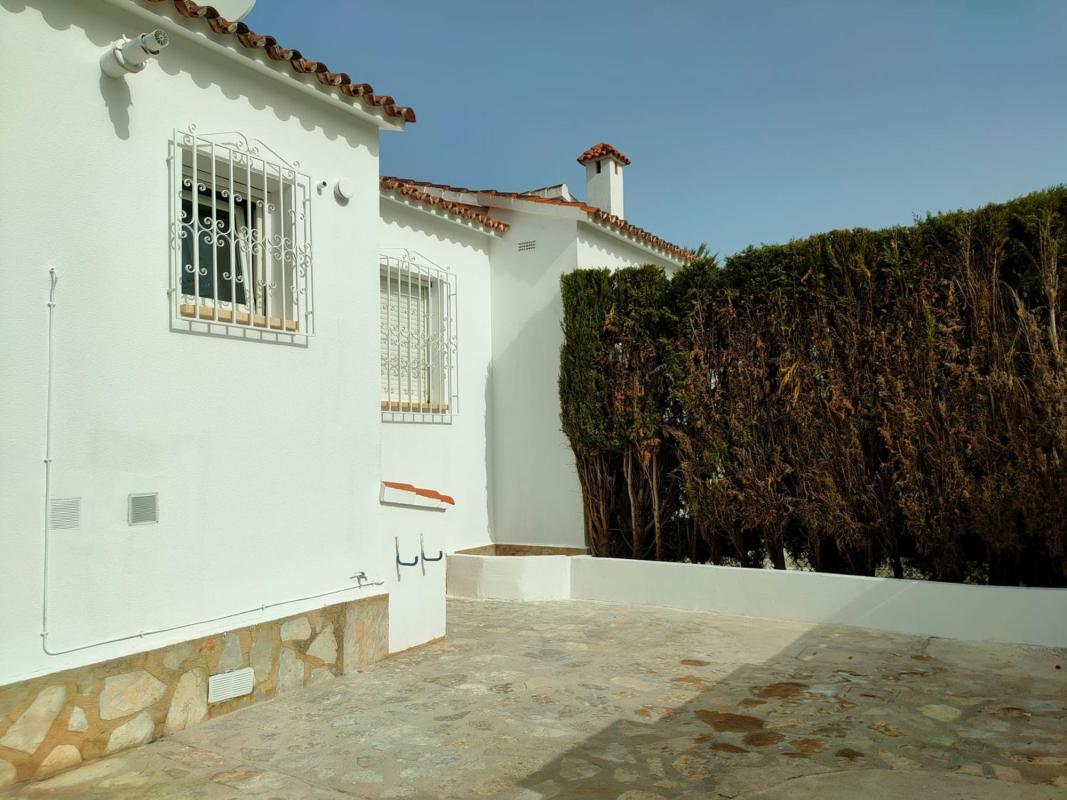 Propiedades en venta y alquiler en España photo 4