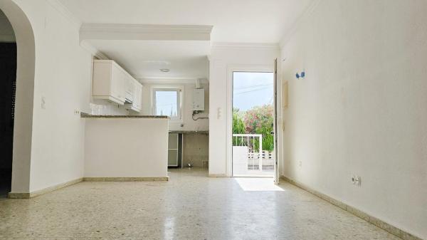 Chalet adosado en Les Bassetes-El Marjal, Denia photo 1